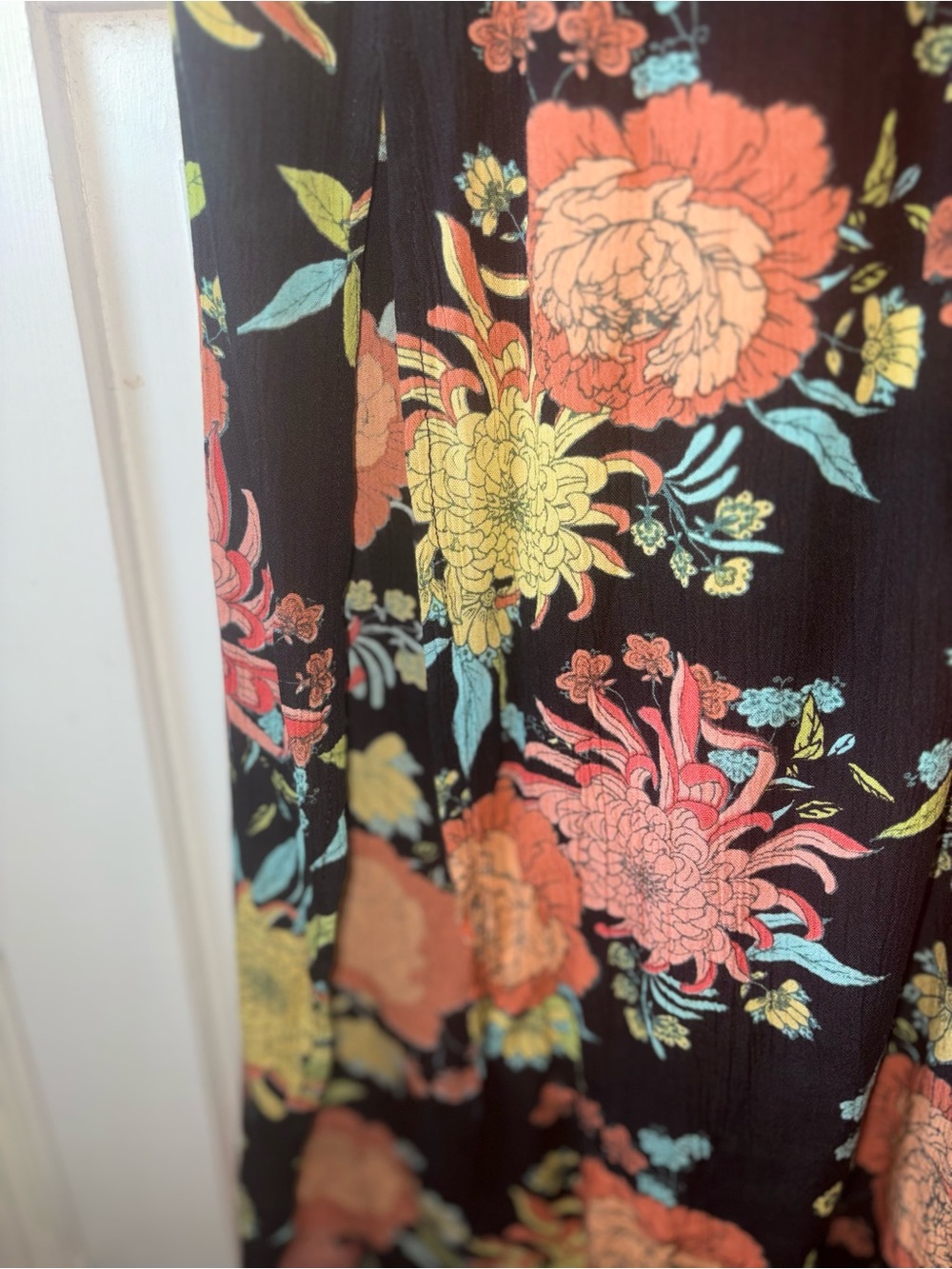 NWT Natural Life Reyna Maxi Dress Large Black Floral Deep V Neck Boho - Picture 5 of 8